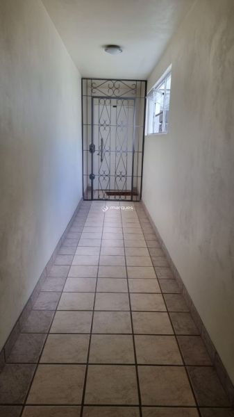 Apartamento com 2 quartos, 1 banheiro e 80m² à venda no bairro Centro, Pelotas