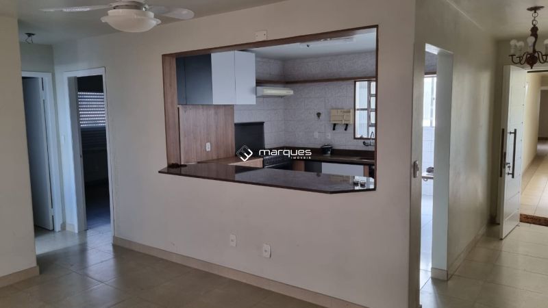 Apartamento com 2 quartos, 1 banheiro e 80m² à venda no bairro Centro, Pelotas