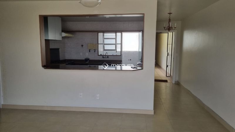 Apartamento com 2 quartos, 1 banheiro e 80m² à venda no bairro Centro, Pelotas