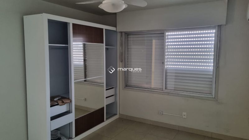 Apartamento com 2 quartos, 1 banheiro e 80m² à venda no bairro Centro, Pelotas