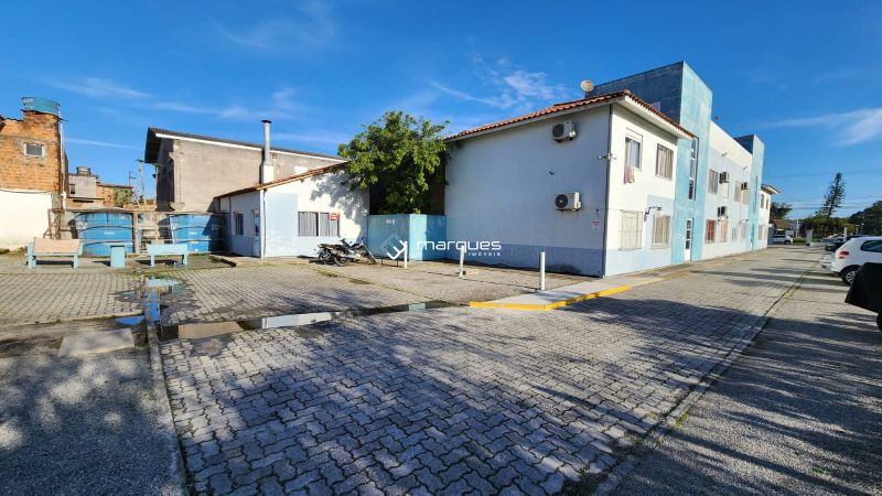 Apartamento com 2 quartos, 1 banheiro e 66m² à venda no bairro Três Vendas, Pelotas