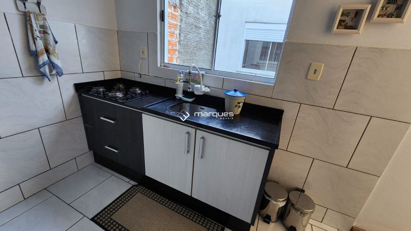 Apartamento com 2 quartos, 1 banheiro e 66m² à venda no bairro Três Vendas, Pelotas