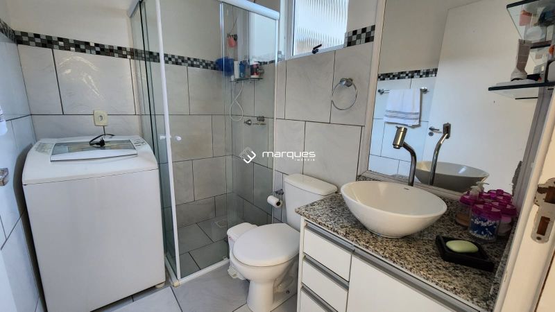Apartamento com 2 quartos, 1 banheiro e 66m² à venda no bairro Três Vendas, Pelotas