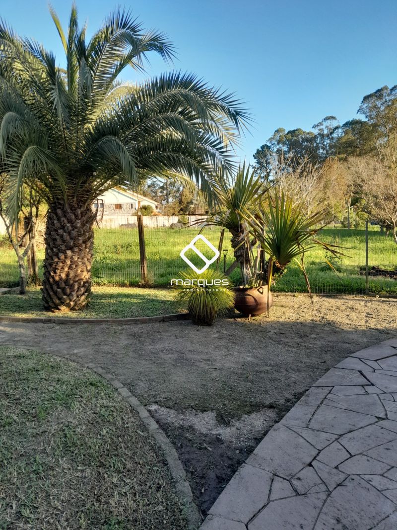 Casa com 3 quartos e 2 banheiros para alugar no bairro Jardim America, Capao do Leao