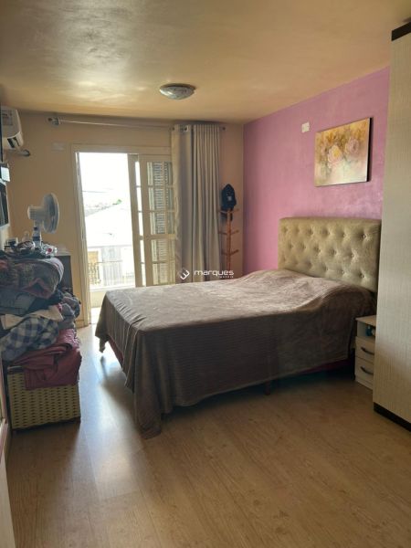 Casa com 3 quartos, 1 banheiro e 188m² à venda no bairro Três Vendas, Pelotas
