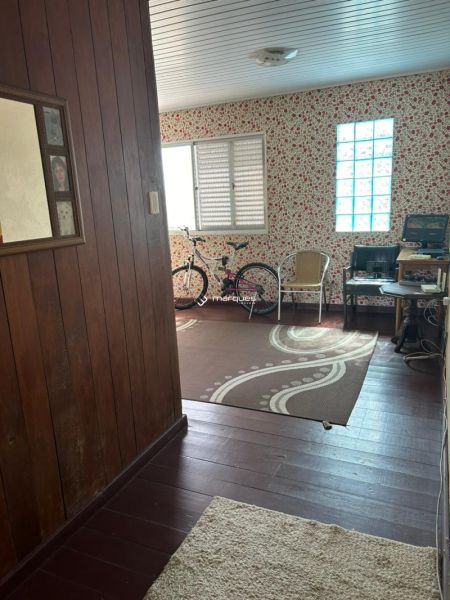 Casa com 3 quartos, 1 banheiro e 188m² à venda no bairro Três Vendas, Pelotas