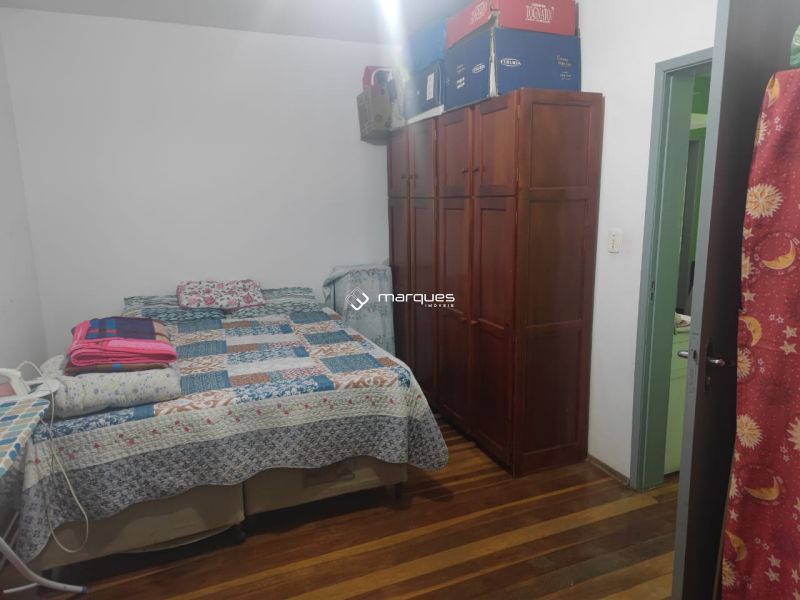 Sobrado com 2 quartos, 2 banheiros e 135m² à venda no bairro Fragata, Pelotas