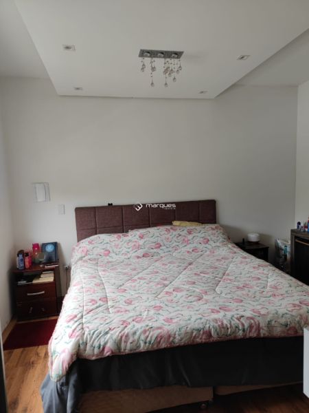 Sobrado com 2 quartos, 2 banheiros e 135m² à venda no bairro Fragata, Pelotas