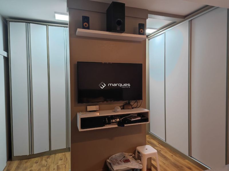 Sobrado com 2 quartos, 2 banheiros e 135m² à venda no bairro Fragata, Pelotas