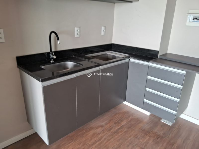 Apartamento com 1 quarto, 1 banheiro e 29m² à venda no bairro Fragata, Pelotas