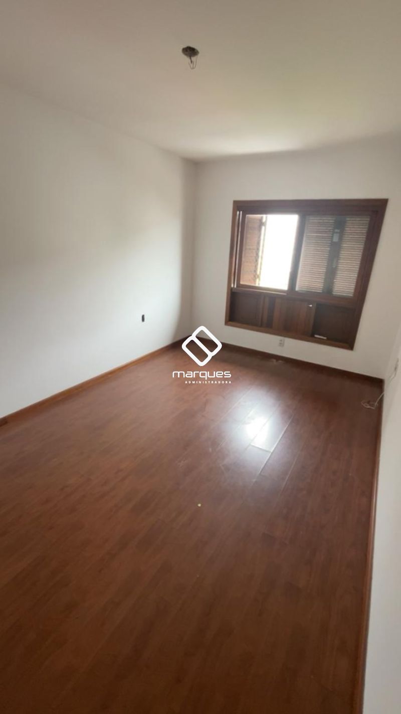 Apartamento com 3 quartos, 2 banheiros e 144m² para alugar no bairro Centro, Pelotas