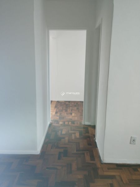 Apartamento com 2 quartos, 1 banheiro e 48m² à venda no bairro Centro, Pelotas