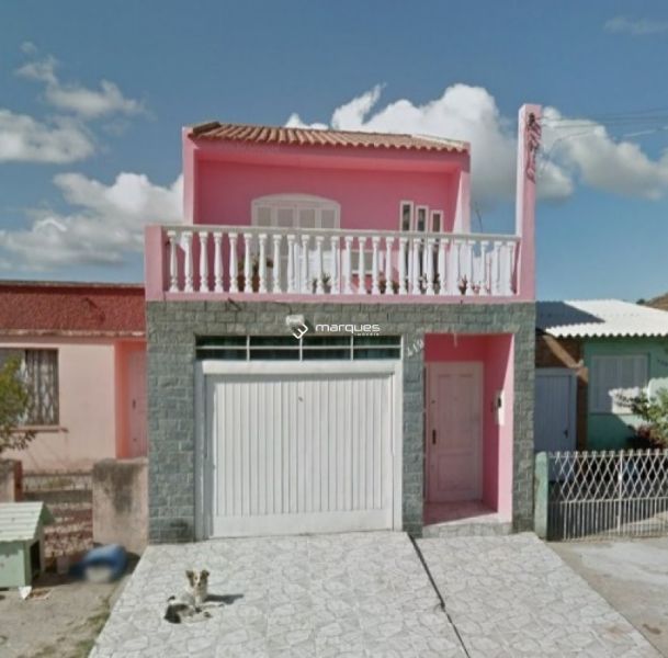 Casa com 3 quartos, 2 banheiros e 127m² à venda no bairro Fragata, Pelotas