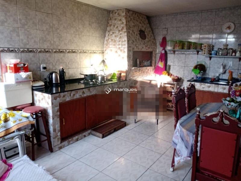 Casa com 3 quartos, 2 banheiros e 127m² à venda no bairro Fragata, Pelotas
