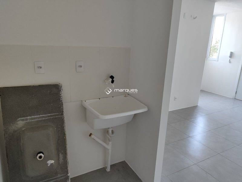 Apartamento com 2 quartos, 1 banheiro e 44m² à venda no bairro Fragata, Pelotas