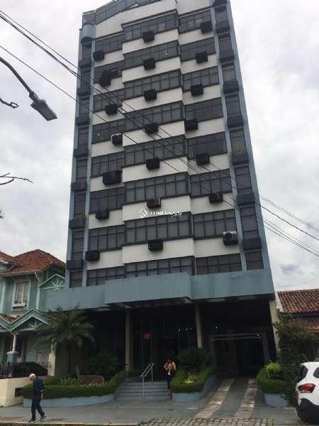 Sala com 2 banheiros e 58m² à venda no bairro Centro, Pelotas