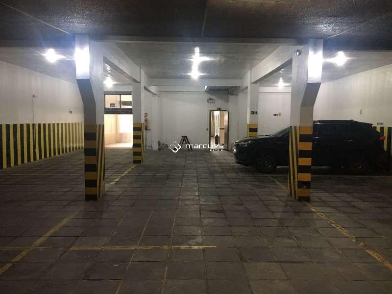 Sala com 2 banheiros e 58m² à venda no bairro Centro, Pelotas