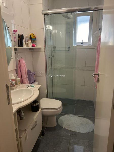 Apartamento com 3 quartos, 3 banheiros e 145m² à venda no bairro Centro, Pelotas