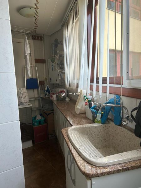 Apartamento com 3 quartos, 3 banheiros e 145m² à venda no bairro Centro, Pelotas