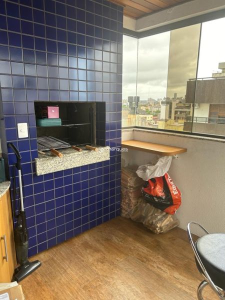 Apartamento com 3 quartos, 3 banheiros e 145m² à venda no bairro Centro, Pelotas