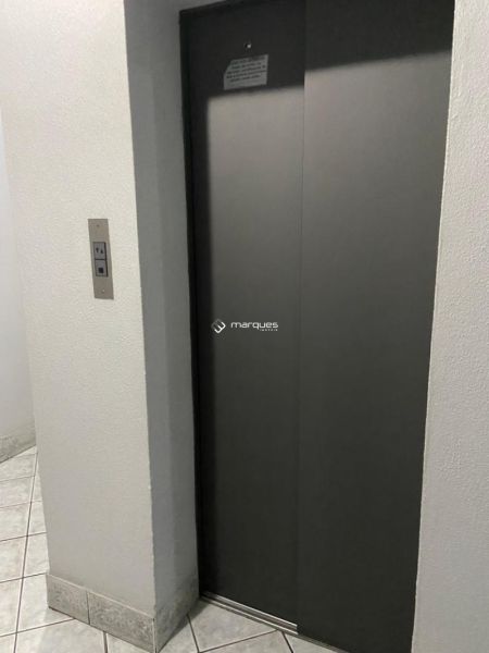 Apartamento com 2 quartos, 1 banheiro e 99m² à venda no bairro Centro, Pelotas