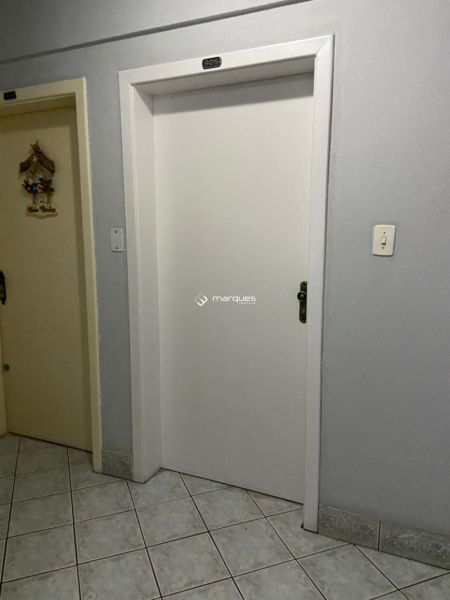 Apartamento com 2 quartos, 1 banheiro e 99m² à venda no bairro Centro, Pelotas