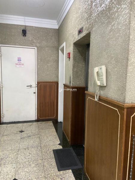 Apartamento com 2 quartos, 1 banheiro e 99m² à venda no bairro Centro, Pelotas