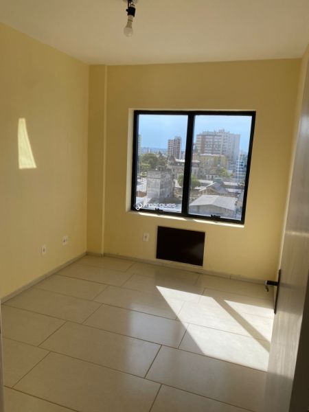 Apartamento com 2 quartos, 1 banheiro e 99m² à venda no bairro Centro, Pelotas
