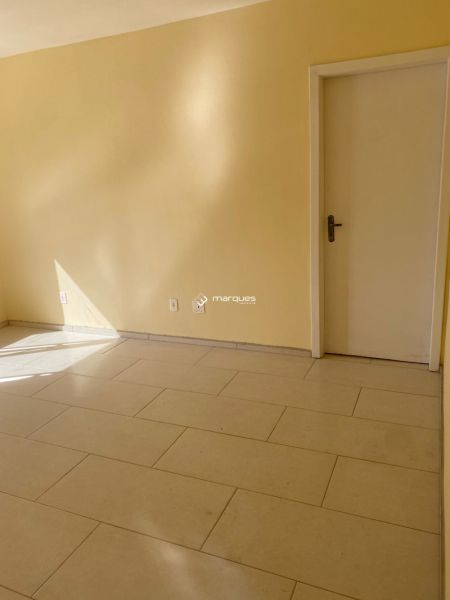 Apartamento com 2 quartos, 1 banheiro e 99m² à venda no bairro Centro, Pelotas