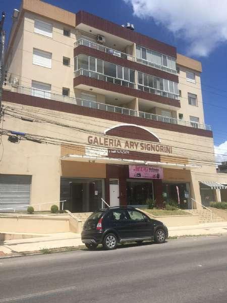Sala com 52m² à venda no bairro Centro, Pelotas