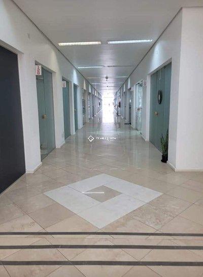 Sala com 52m² à venda no bairro Centro, Pelotas