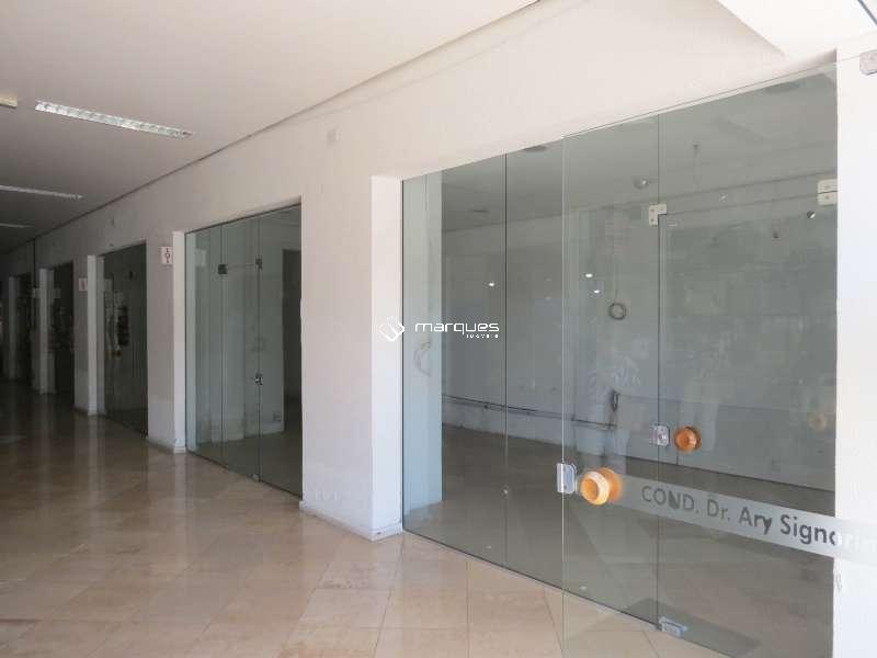 Sala com 52m² à venda no bairro Centro, Pelotas