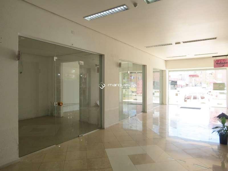 Sala com 52m² à venda no bairro Centro, Pelotas