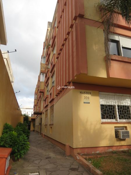 Apartamento com 2 quartos, 2 banheiros e 60m² à venda no bairro Centro, Pelotas