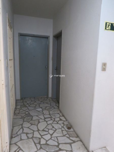 Apartamento com 2 quartos, 2 banheiros e 60m² à venda no bairro Centro, Pelotas