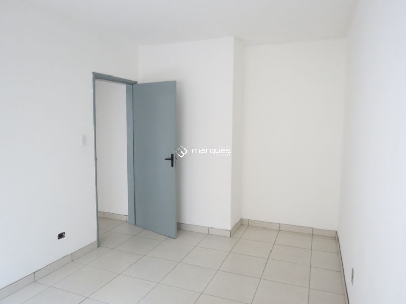 Apartamento com 2 quartos, 2 banheiros e 60m² à venda no bairro Centro, Pelotas