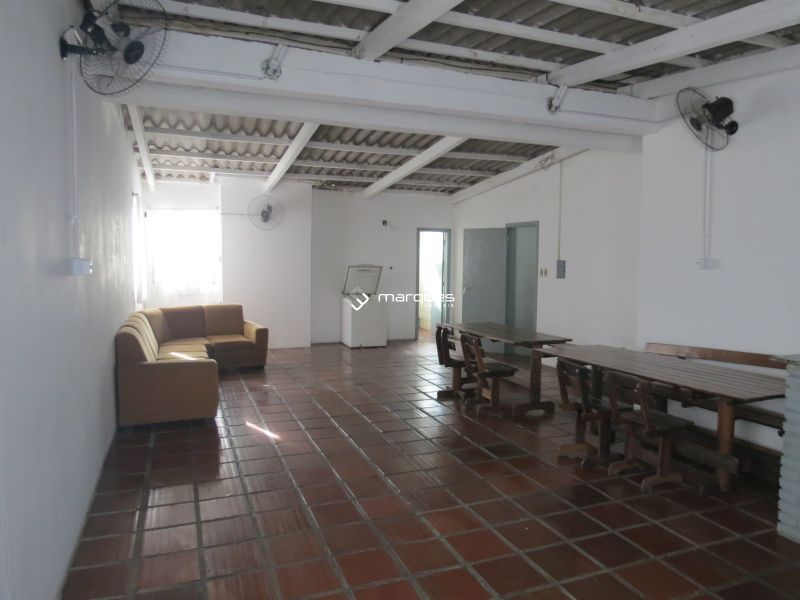 Apartamento com 2 quartos, 2 banheiros e 60m² à venda no bairro Centro, Pelotas