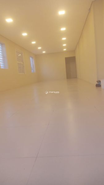 Casa Comercial com 2 quartos e 1 banheiro à venda no bairro Centro, Pelotas