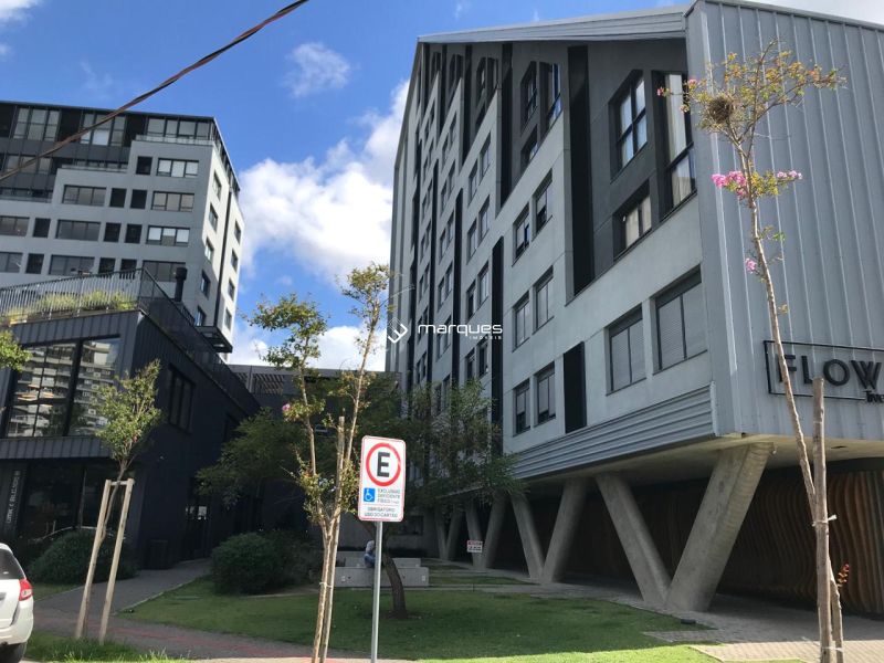 Sala com 1 banheiro e 37m² à venda no bairro Areal, Pelotas