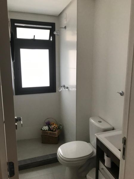 Sala com 1 banheiro e 37m² à venda no bairro Areal, Pelotas
