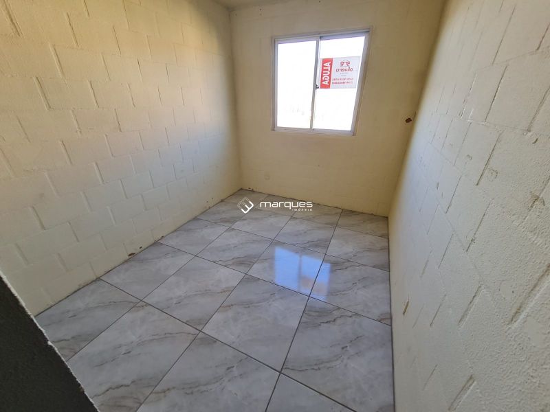 Apartamento com 2 quartos, 1 banheiro e 44m² à venda no bairro Areal, Pelotas