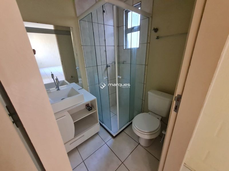 Apartamento com 2 quartos, 1 banheiro e 44m² à venda no bairro Areal, Pelotas