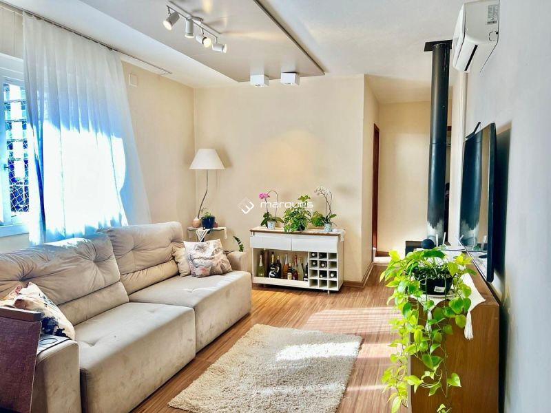 Apartamento com 3 quartos, 2 banheiros e 110m² à venda no bairro Centro, Pelotas