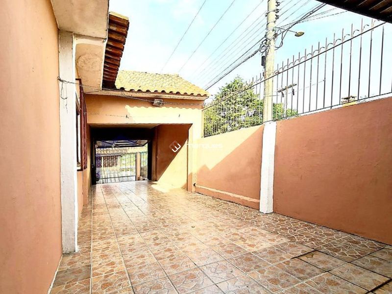 Casa com 2 quartos, 2 banheiros e 180m² à venda no bairro Fragata, Pelotas