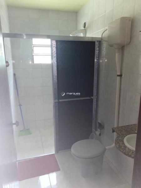 Casa com 2 quartos, 1 banheiro e 125m² à venda no bairro Três Vendas, Pelotas