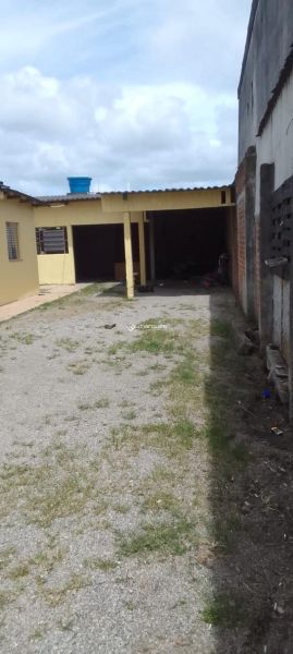 Casa com 2 quartos, 1 banheiro e 125m² à venda no bairro Três Vendas, Pelotas