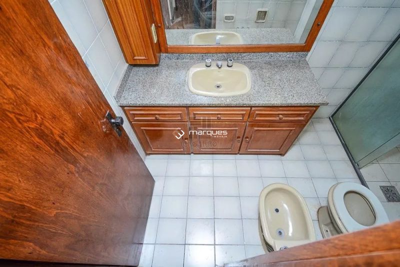 Apartamento com 3 quartos, 4 banheiros e 357m² à venda no bairro Centro, Pelotas
