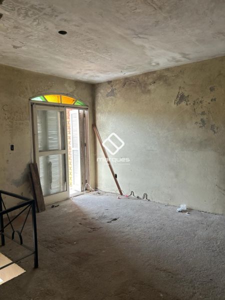 Casa com 2 quartos, 2 banheiros e 99m² à venda no bairro Areal, Pelotas