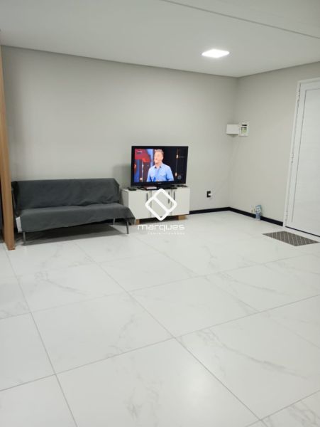 Casa com 2 quartos, 1 banheiro e 100m² à venda no bairro Três Vendas, Pelotas