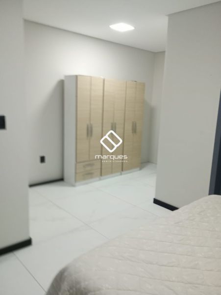 Casa com 2 quartos, 1 banheiro e 100m² à venda no bairro Três Vendas, Pelotas